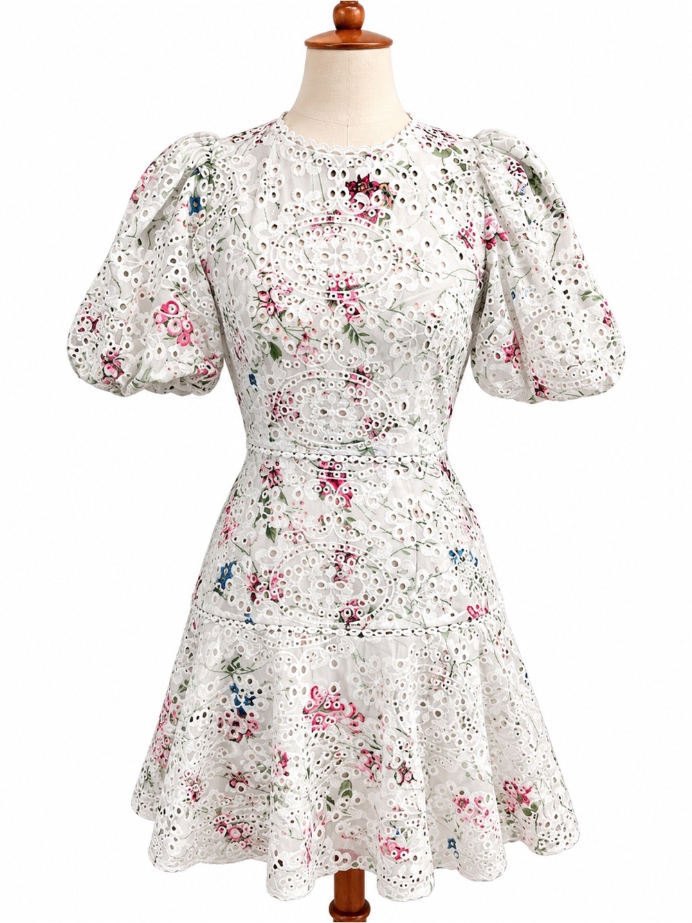 Gianni Bini White Eyelet Dress with Pastel Floral Accents New Size 0